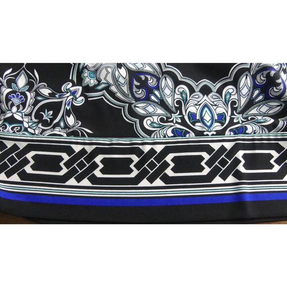 White House Black Market Shift Dress Size Small Medallion Peep Hole A-Line Black - Picture 9 of 12